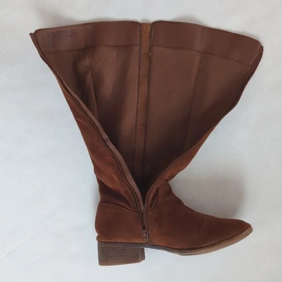 Time and Tru Zipper Faux Suede Tall Riding Boots 10 Brown Stretch Gore - Picture 12 of 12